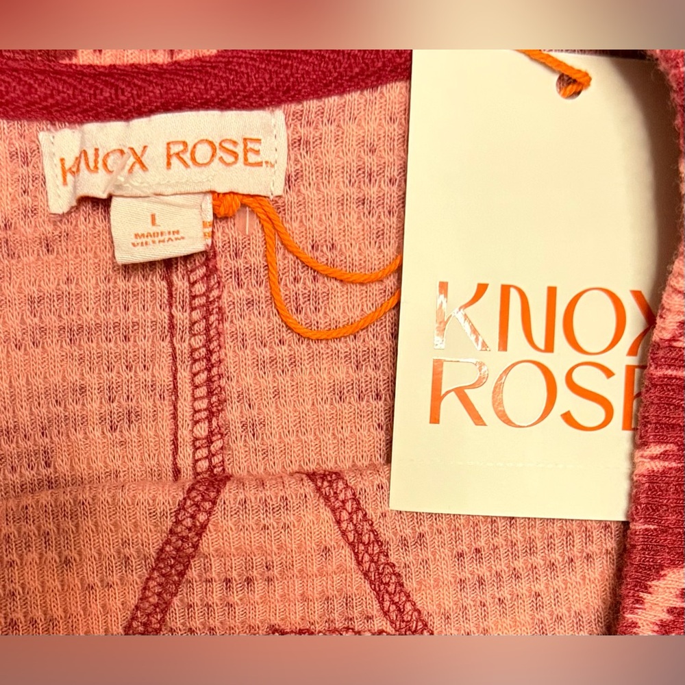 Knox Rose Women's Red and Pink Floral Long Sleeve Top - Picture 2 of 6